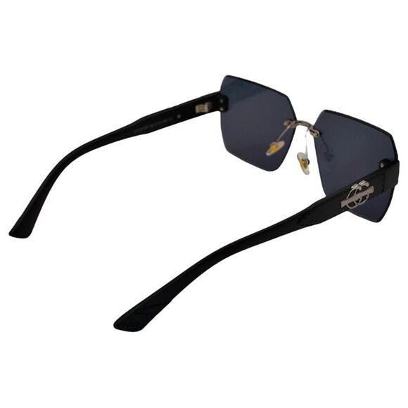 Gucci Women’s Oversized Sunglasses | Gray Lens | Silver & Black | 62-14-145 |New
